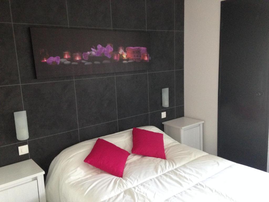 Hotel M&R Ifs ภายนอก รูปภาพ